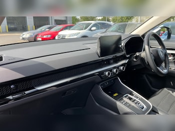 Used Honda CR-V 2025 for sale - 76249876: Photo