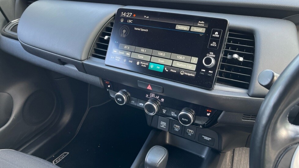 Used Honda Jazz 2023 for sale - 76428196: Photo 15