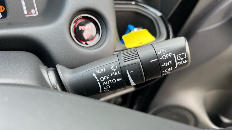 Used Honda Jazz 2023 for sale - 76428196: Photo 24