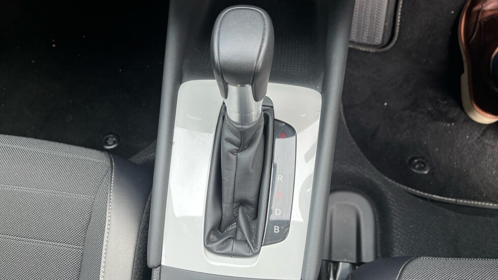 Used Honda Jazz 2023 for sale - 76428196: Photo 28