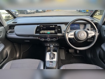 Used Honda Jazz 2023 for sale - 76428196: Photo