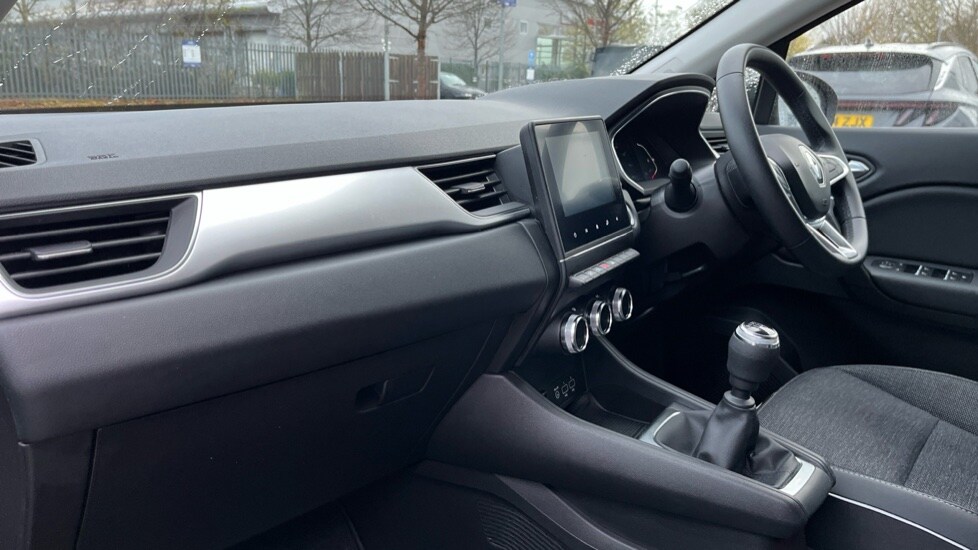 Used Renault Captur 2023 for sale - 76514720: Photo 10