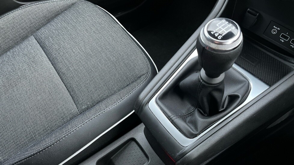 Used Renault Captur 2023 for sale - 76514720: Photo 30