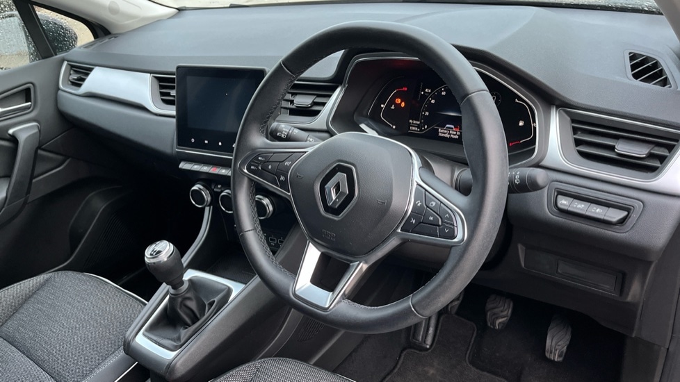 Used Renault Captur 2023 for sale - 76514720: Photo 9