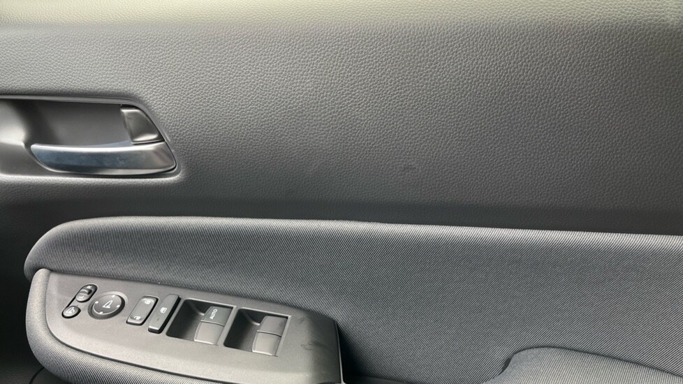 Used Honda Jazz 2025 for sale - 76161396: Photo 28