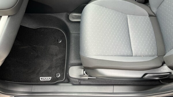 Used Honda Jazz 2025 for sale - 76161396: Photo 30