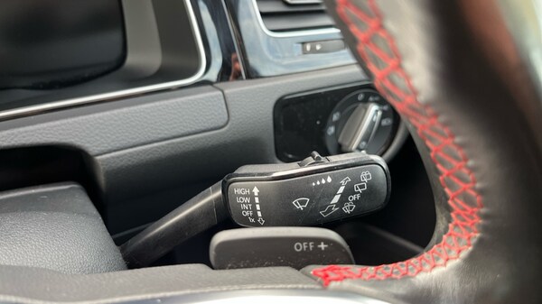 Used Volkswagen Golf 2019 for sale - 76124699: Photo 23