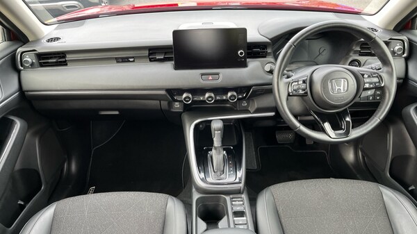 Used Honda HR-V 2023 for sale - 76196066: Photo 4