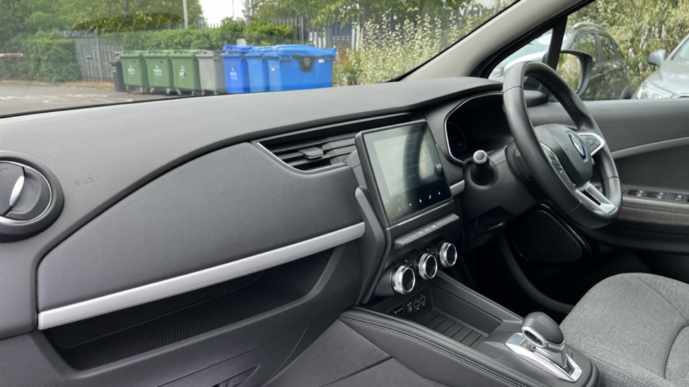 Used Renault Zoe 2020 for sale - 76717242: Photo 10