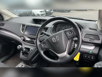 Used Honda CR-V 2017 for sale - 75333261: Photo