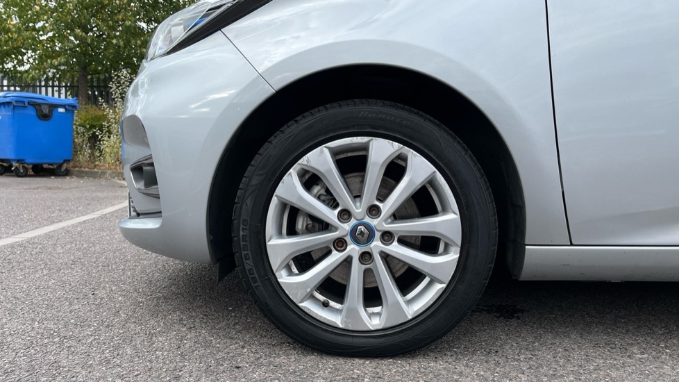 Used Renault Zoe 2020 for sale - 77047623: Photo 17