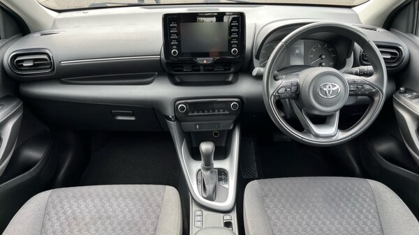 Used Toyota Yaris 2023 for sale - 75285849: Photo 11