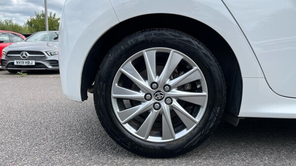 Used Toyota Yaris 2023 for sale - 75285849: Photo 19