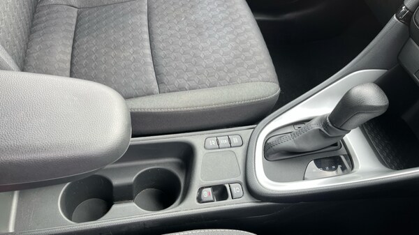 Used Toyota Yaris 2023 for sale - 75285849: Photo 26