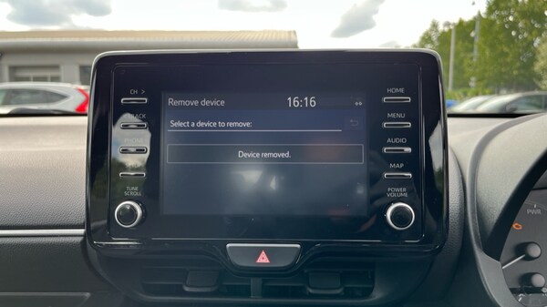 Used Toyota Yaris 2023 for sale - 75285849: Photo 34
