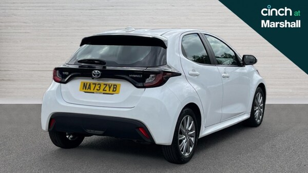 Used Toyota Yaris 2023 for sale - 75285849: Photo 3