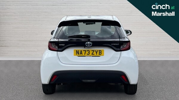 Used Toyota Yaris 2023 for sale - 75285849: Photo 4