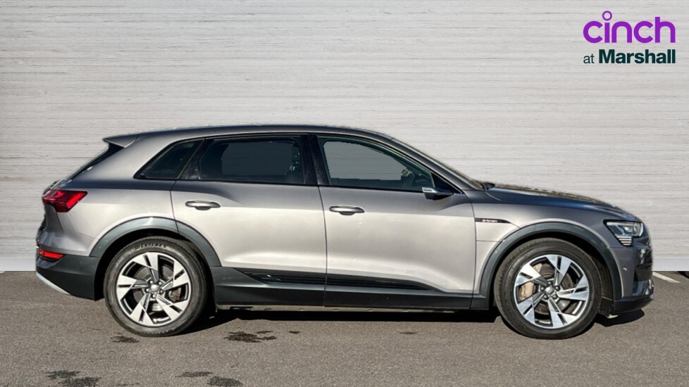 Used Audi e-tron 2020 for sale - 76479593: Photo 2