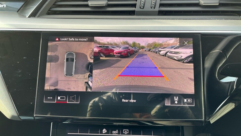 Used Audi e-tron 2020 for sale - 76479593: Photo 27