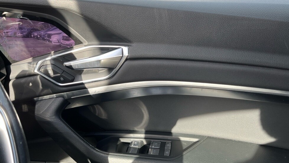 Used Audi e-tron 2020 for sale - 76479593: Photo 31