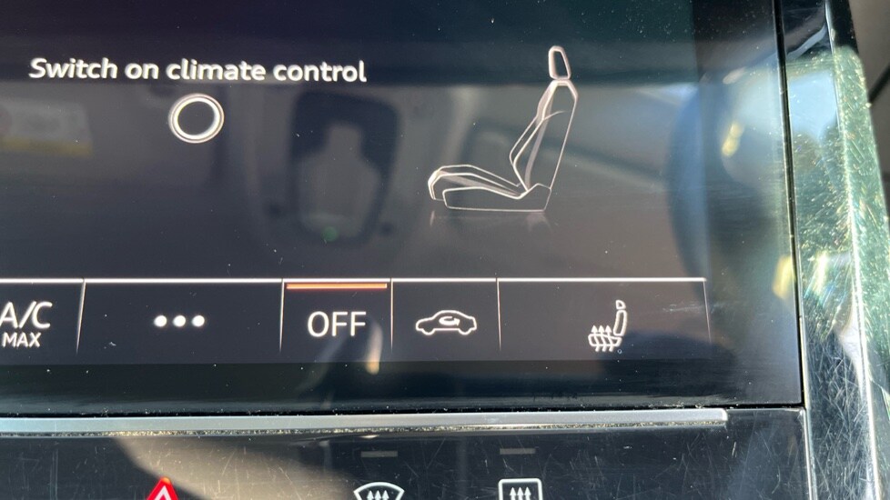 Used Audi e-tron 2020 for sale - 76479593: Photo 40