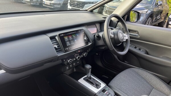 Used Honda Jazz 2025 for sale - 76124804: Photo 2