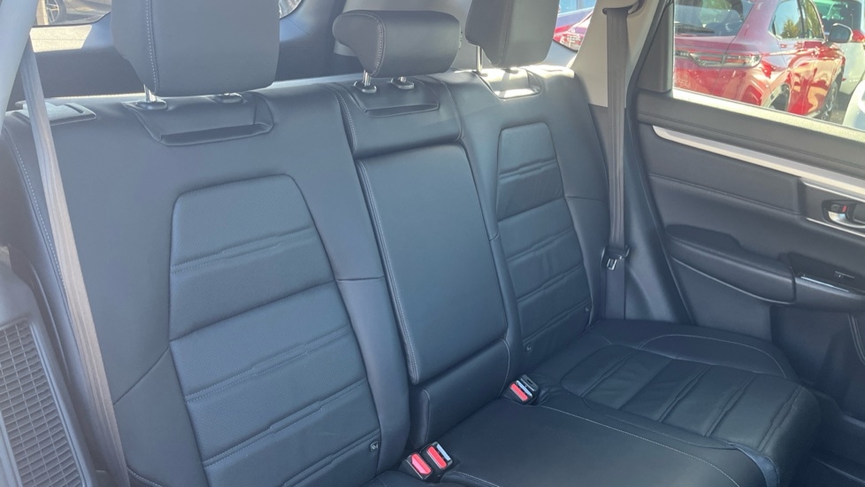 Used Honda CR-V 2023 for sale - 76851221: Photo 8