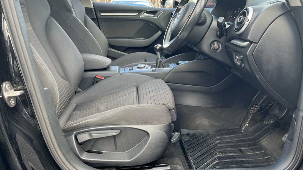 Used Audi A3 2016 for sale - 76614856: Photo 32