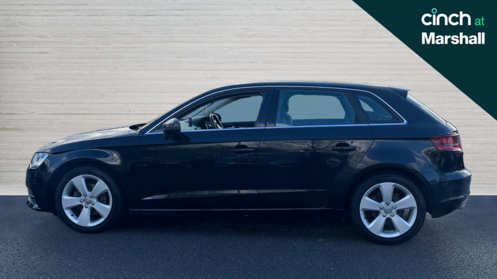 Used Audi A3 2016 for sale - 76614856: Photo 6