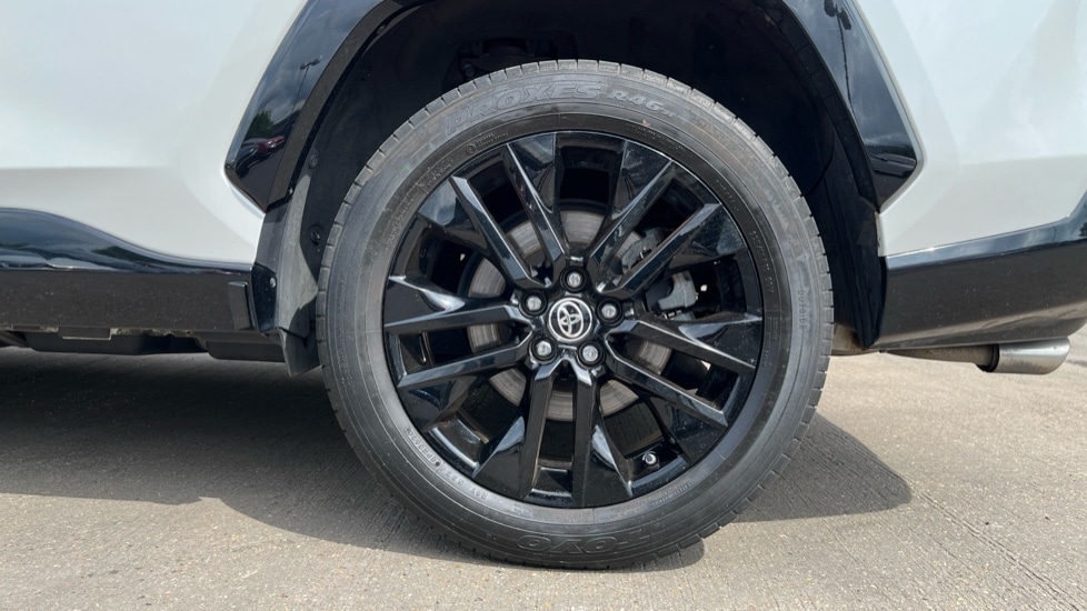 Used Toyota RAV4 2021 for sale - 76161311: Photo 18