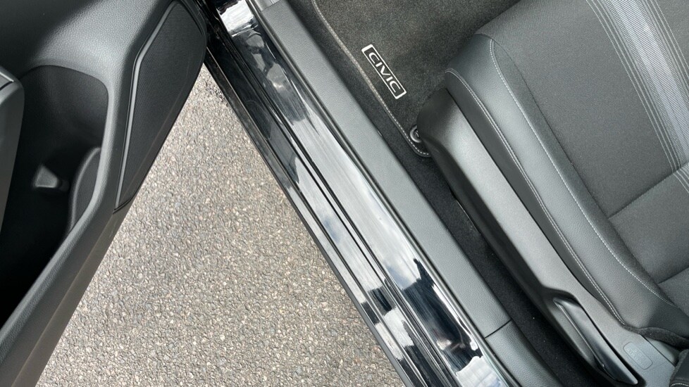 Used Honda Civic 2025 for sale - 76861696: Photo 36