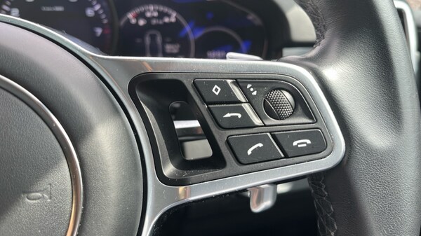 Used Porsche Cayenne 2019 for sale - 76265617: Photo 21
