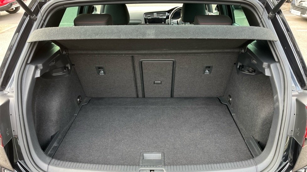 Used Volkswagen Golf 2019 for sale - 76501578: Photo 15