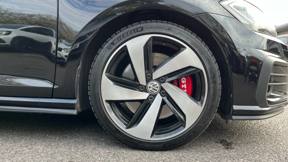 Used Volkswagen Golf 2019 for sale - 76501578: Photo 20