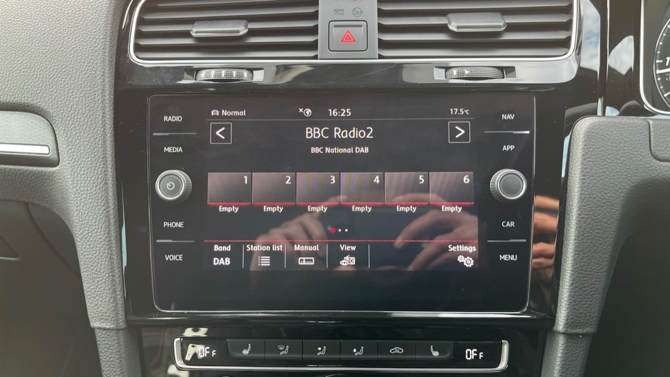 Used Volkswagen Golf 2019 for sale - 76501578: Photo 34