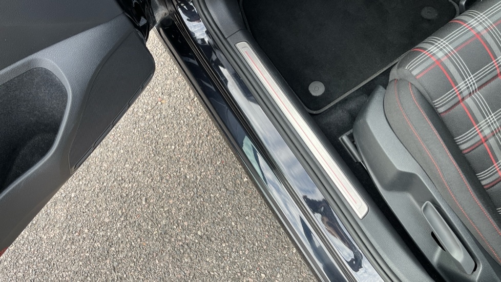 Used Volkswagen Golf 2019 for sale - 76501578: Photo 36