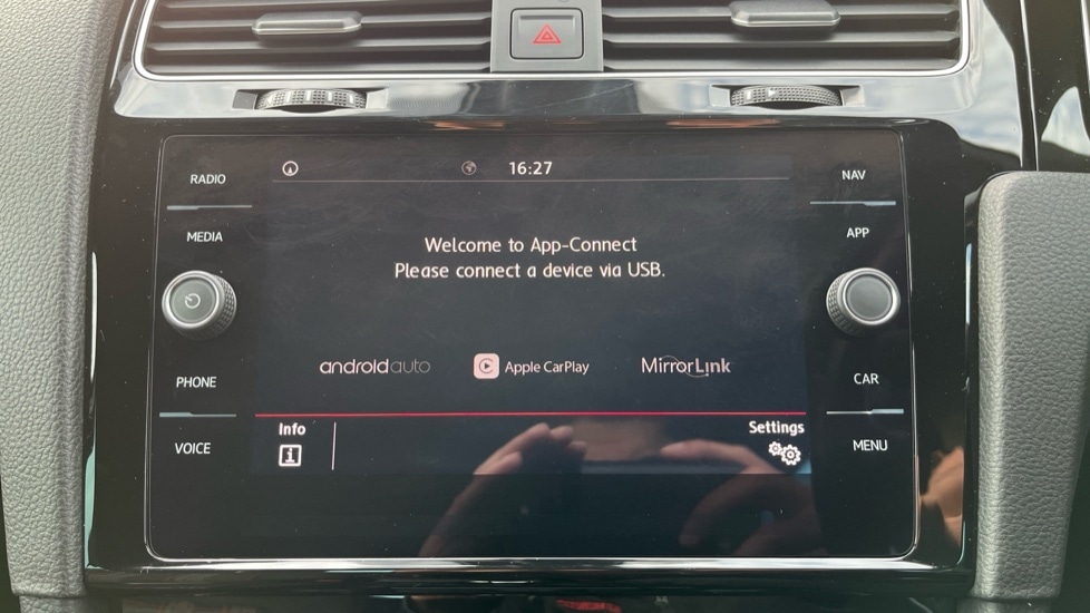 Used Volkswagen Golf 2019 for sale - 76501578: Photo 38