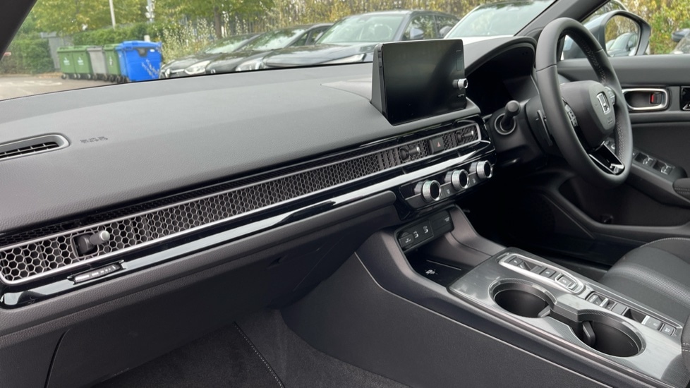 Used Honda Civic 2025 for sale - 76161212: Photo 2