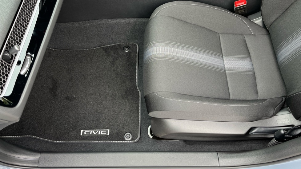 Used Honda Civic 2025 for sale - 76161212: Photo 30