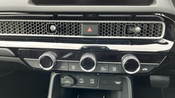 Used Honda Civic 2025 for sale - 76161212: Photo 34