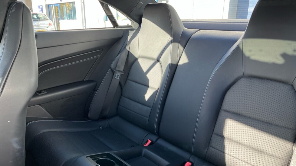 Used Mercedes-Benz E Class 2016 for sale - 76614848: Photo 14