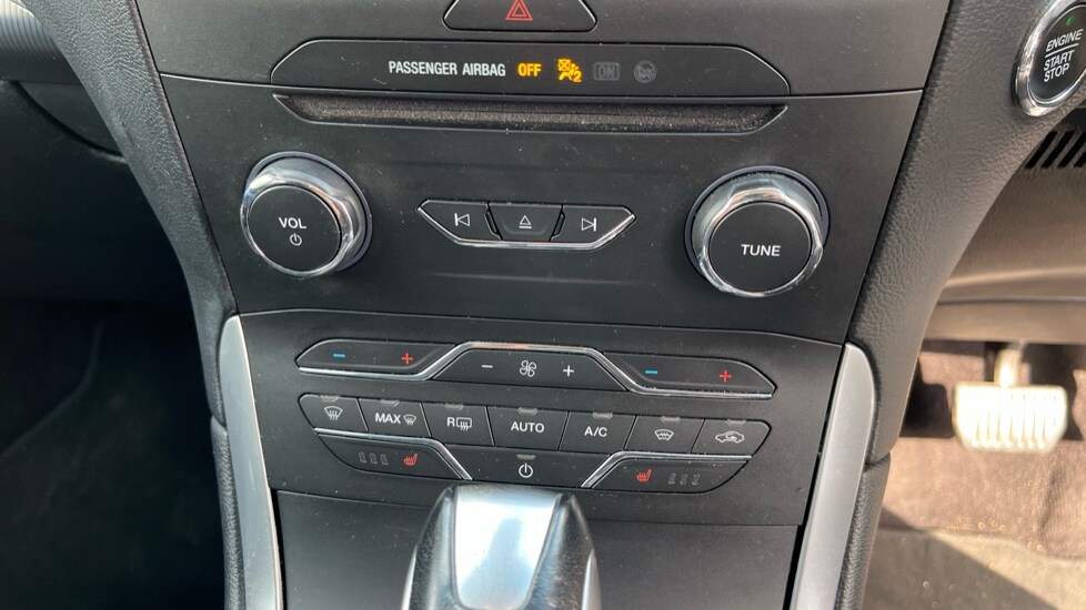 Vehicle 33