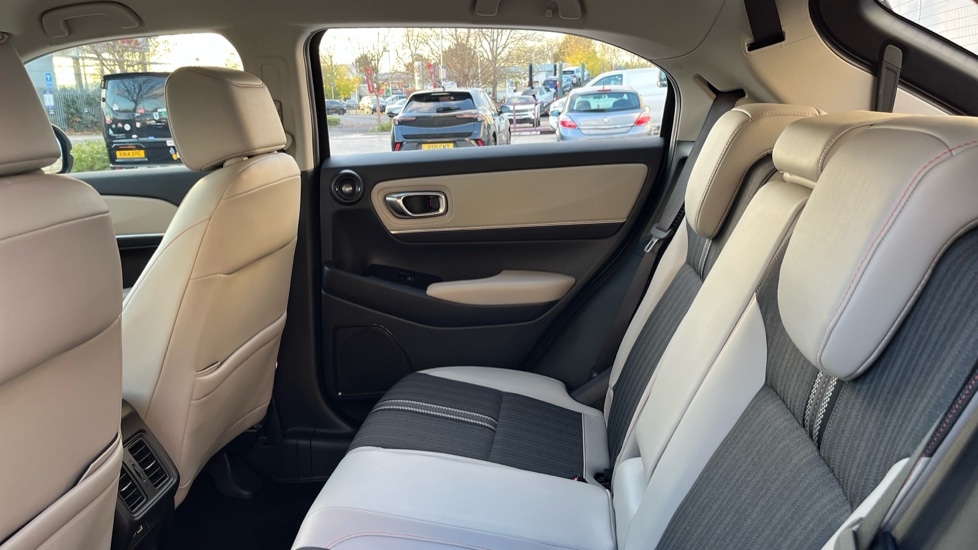 Used Honda HR-V 2025 for sale - 76652647: Photo 8