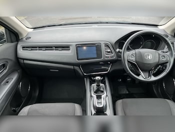 Used Honda HR-V 2020 for sale - 76704336: Photo