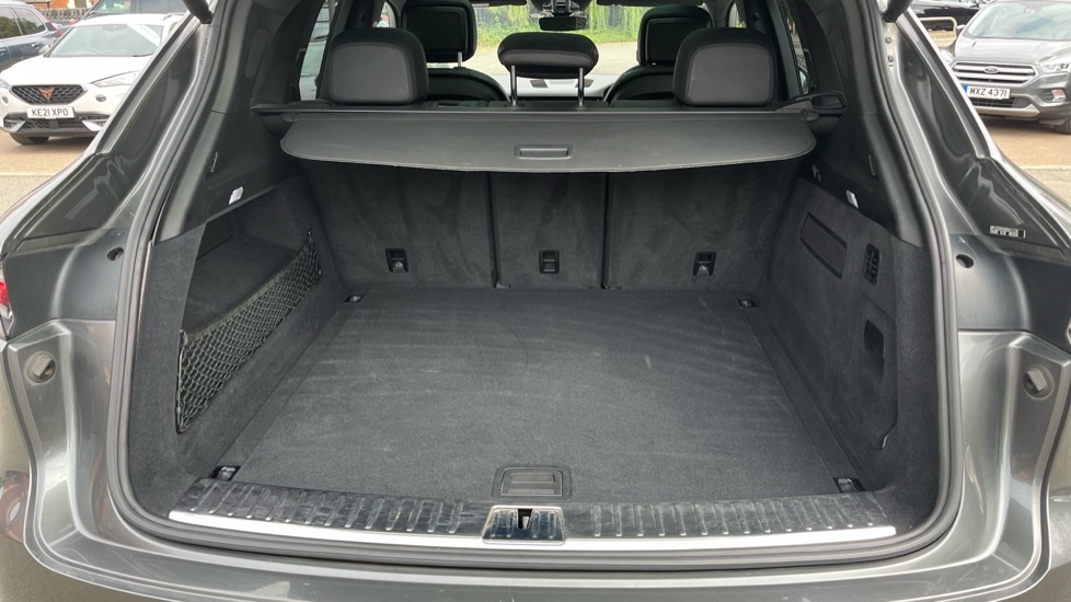 Used Porsche Cayenne 2019 for sale - 76615351: Photo 15