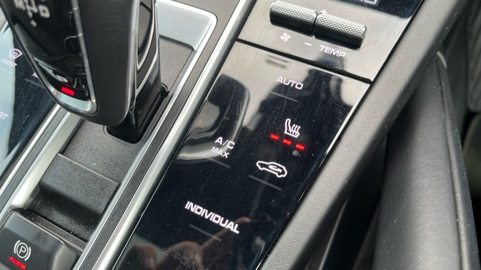 Used Porsche Cayenne 2019 for sale - 76615351: Photo 50