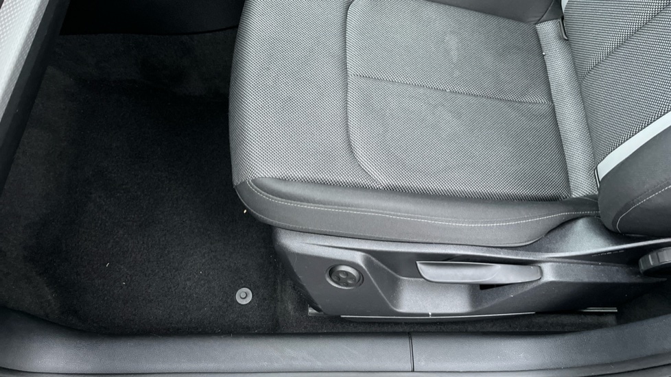 Used Audi Q2 2021 for sale - 76704446: Photo 30