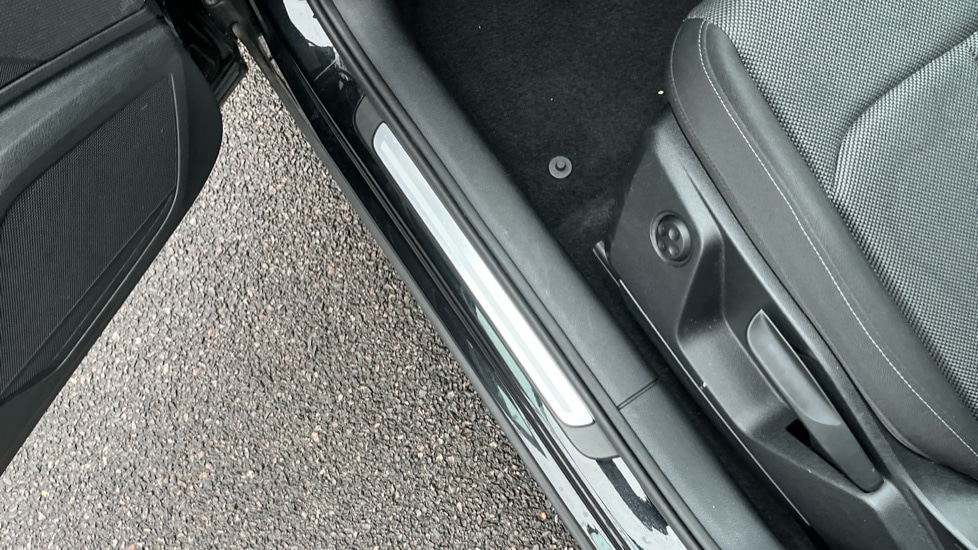 Used Audi Q2 2021 for sale - 76704446: Photo 35