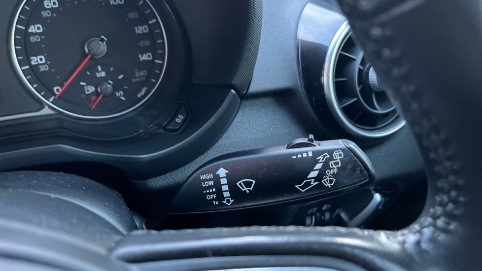 Used Audi A1 2016 for sale - 76977652: Photo 25