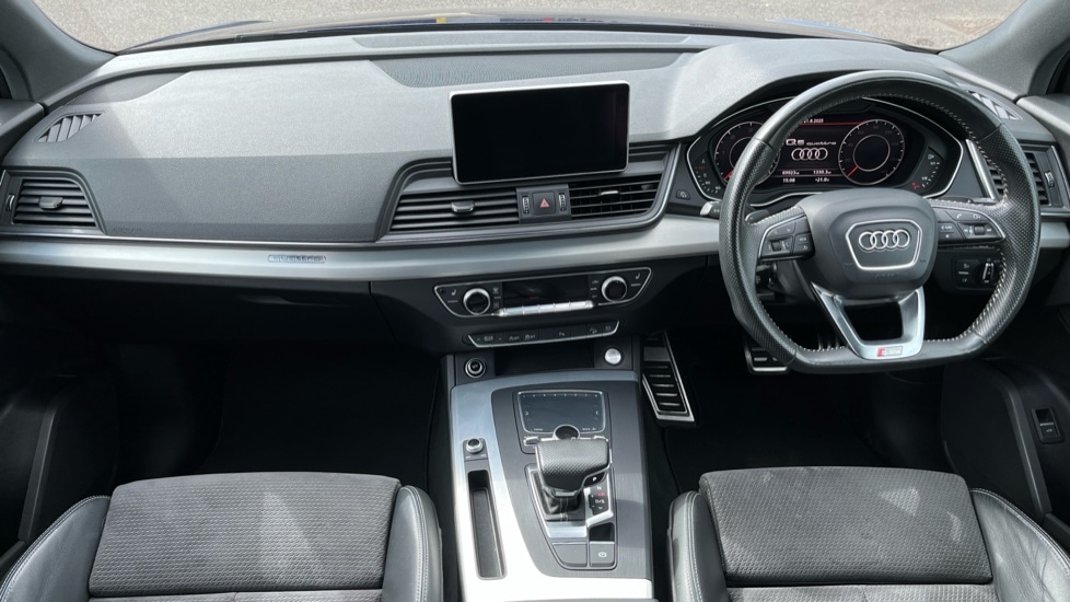 Used Audi Q5 2017 for sale - 76842207: Photo 11